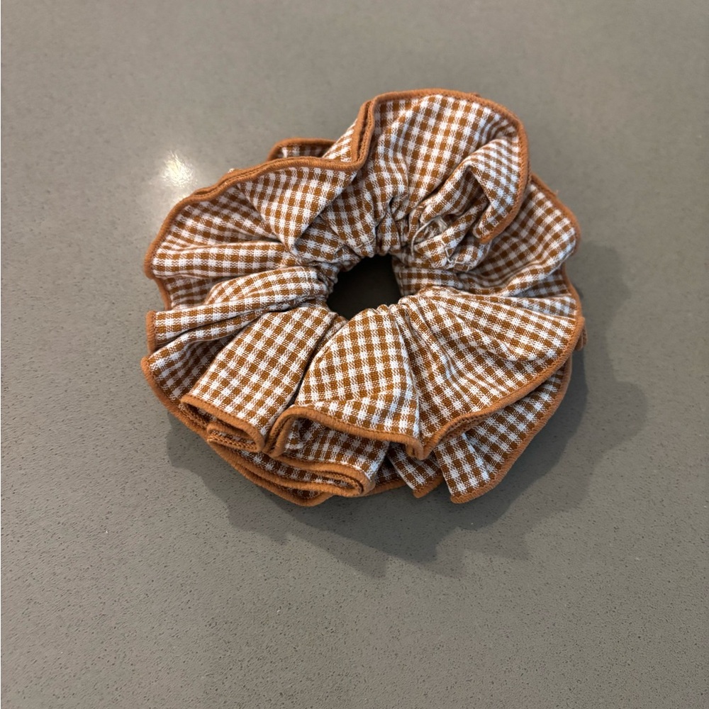 NNT Sézane Brown Checkered Oversized Scrunchie